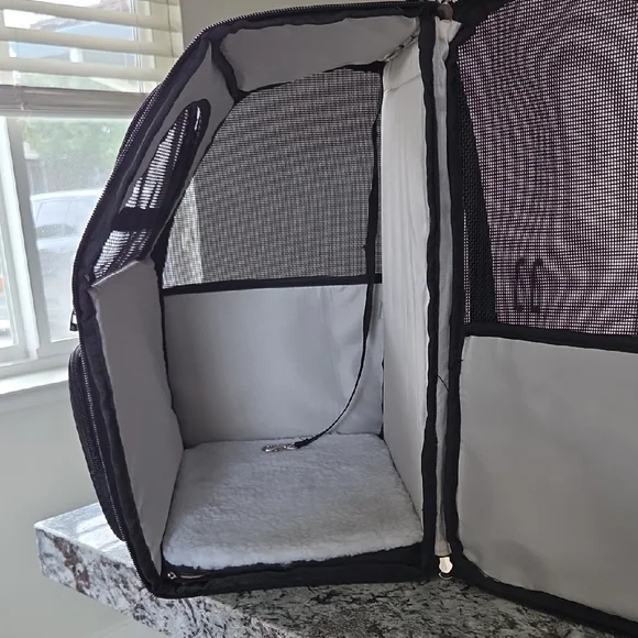 PetAmi Black Pet Carrier - Backpack - Picture 5 of 14